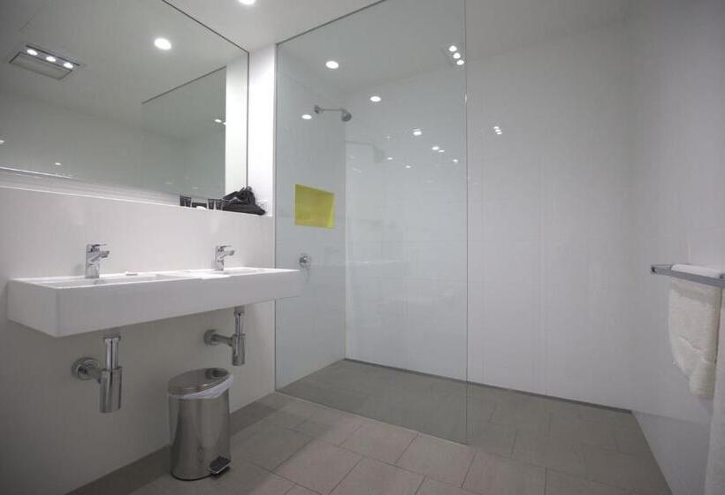 キングサイズベッドのスーペリアルーム, Young Federation Motor Inn And Services Club