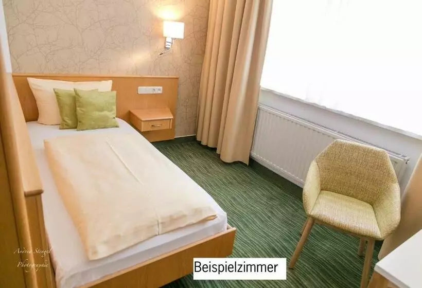 スタンダードシングルルーム, Waldhotel Linzmühle