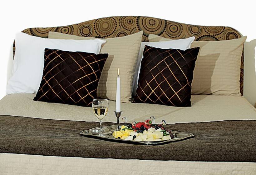 اتاق استاندارد, Airport Hotel Mara