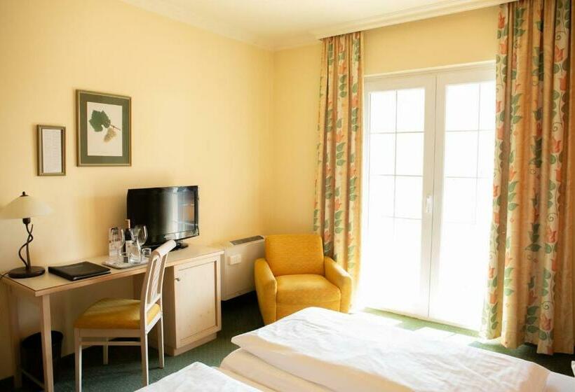 Номер Стандарт с Балконом, Birkenhof Gols   B & B   Wohlfühl Hotel Mit Wochenend Restaurant