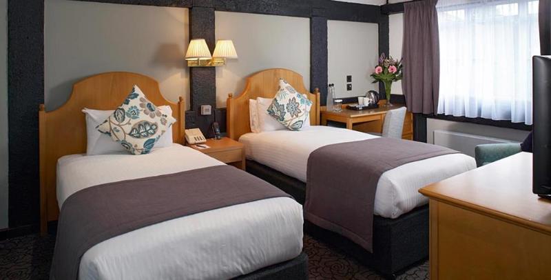 غرفة كلوب, Copthorne Hotel London Gatwick