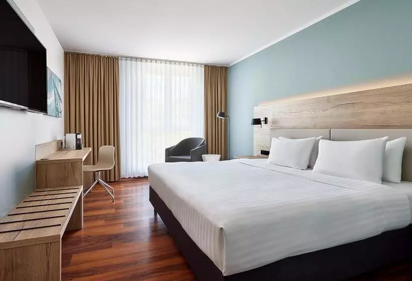 コンフォートルーム, Courtyard By Marriott Dresden