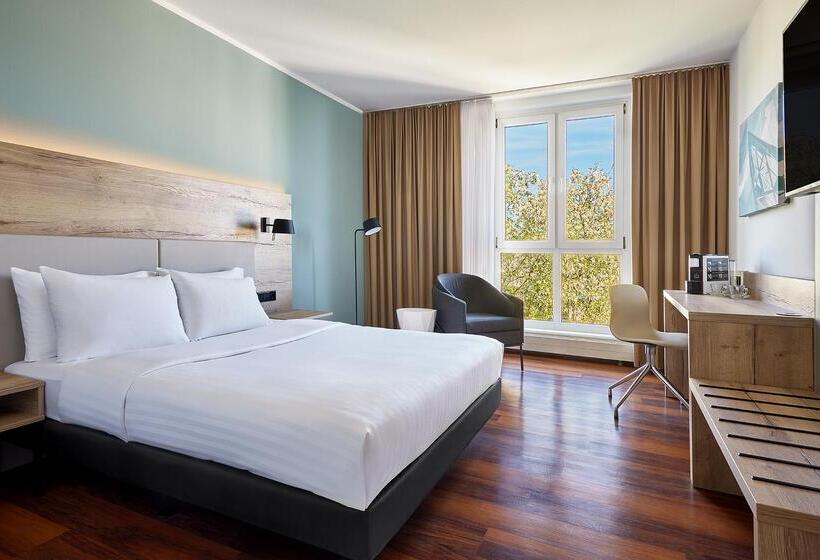 컴포트 룸, Courtyard By Marriott Dresden