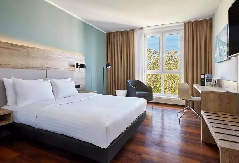 コンフォートルーム, Courtyard By Marriott Dresden