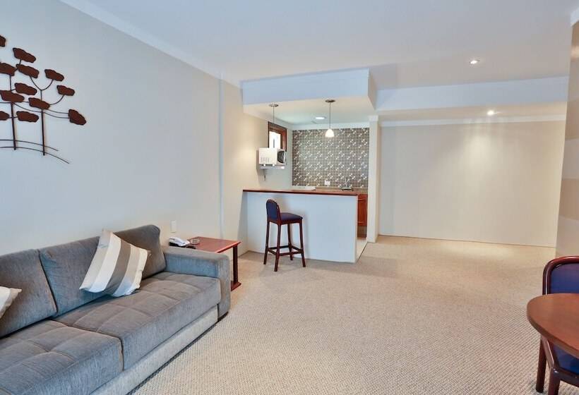 산 전망 스위트, Home Green Home