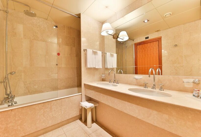 اتاق استاندارد, Leon D'oro