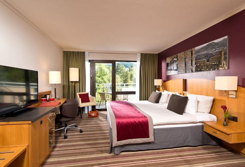 Номер Комфорт, Leonardo Royal Hotel Baden  Baden