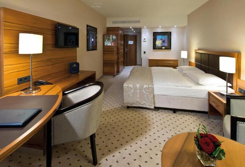 スタンダードルーム, Maritim Hotel Bad Homburg