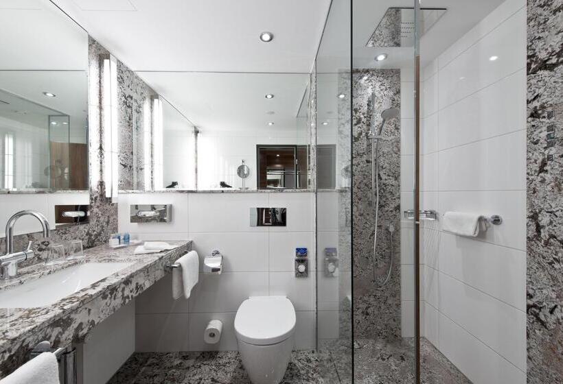 Классический Номер, Maritim Hotel Bad Homburg