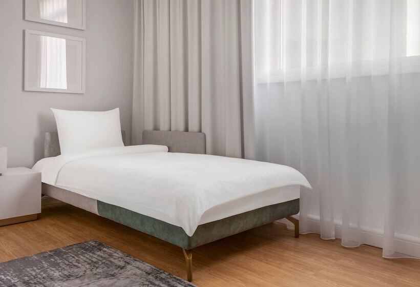 Номер Executive, Munich Marriott