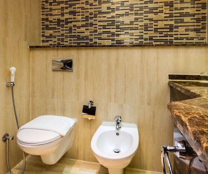 スタンダードルーム, Nehal