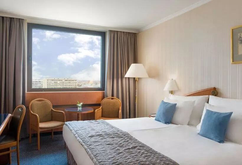 キングサイズベッドのエクゼクティブルーム, Panorama Hotel Prague