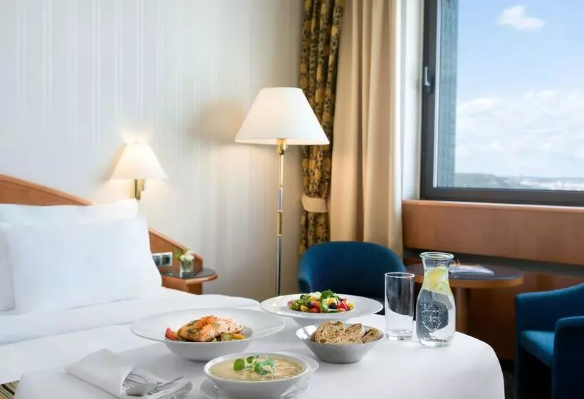 キングサイズベッドのデラックスルーム, Panorama Hotel Prague