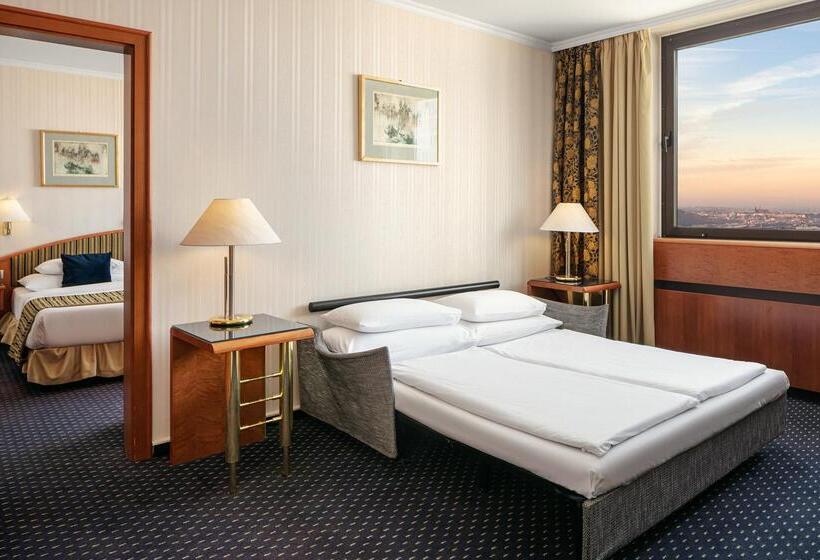 اتاق خانوادگی, Panorama Hotel Prague