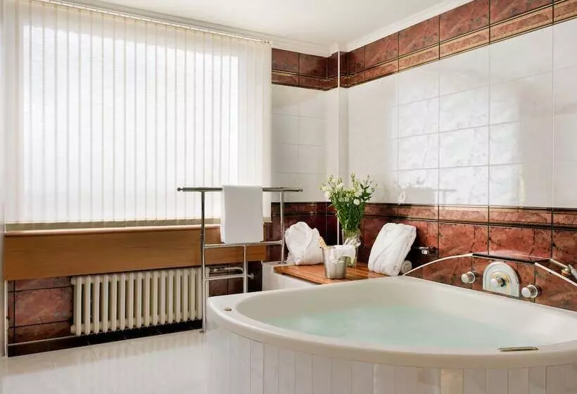 スイート, Panorama Hotel Prague