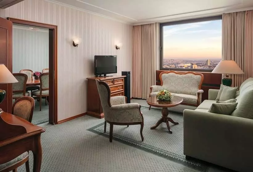スイート, Panorama Hotel Prague