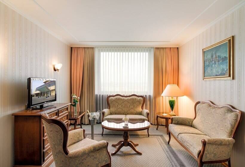 سوییت, Panorama Hotel Prague