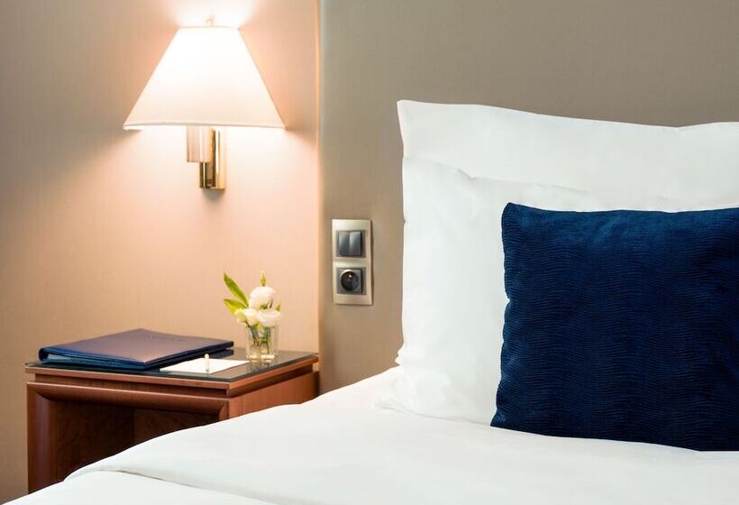 اتاق اجرایی با تخت بزرگ, Panorama Hotel Prague