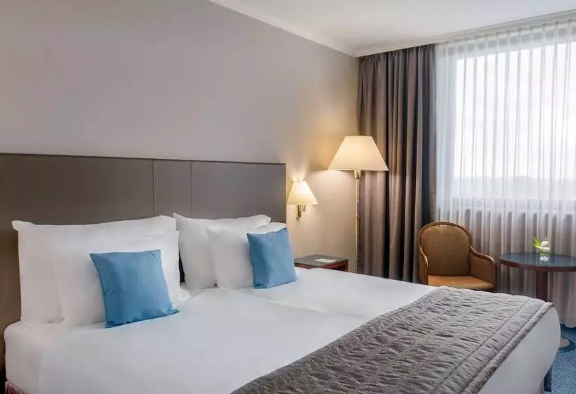 キングサイズベッドのエクゼクティブルーム, Panorama Hotel Prague