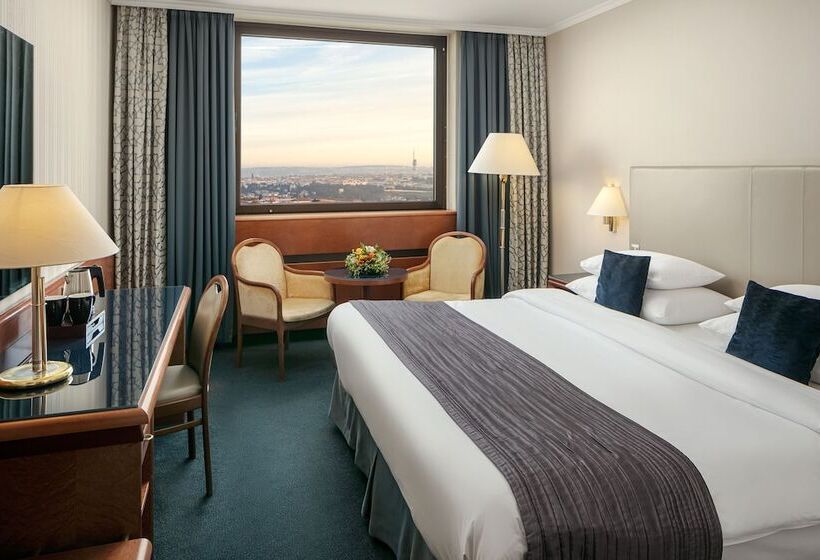 اتاق اجرایی با تخت بزرگ, Panorama Hotel Prague