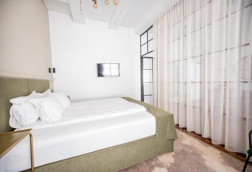 سوئیت راحتی, Konventa Sēta Hotel Keystone Collection