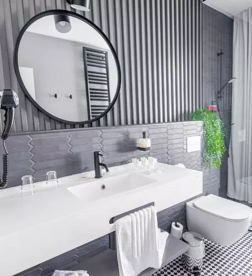 سوئیت راحتی, Konventa Sēta Hotel Keystone Collection