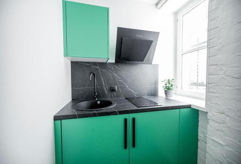 استودیوی استاندارد, Konventa Sēta Hotel Keystone Collection