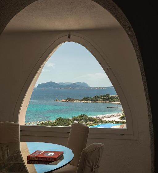 سوییت, Romazzino, A Belmond Hotel, Costa Smeralda