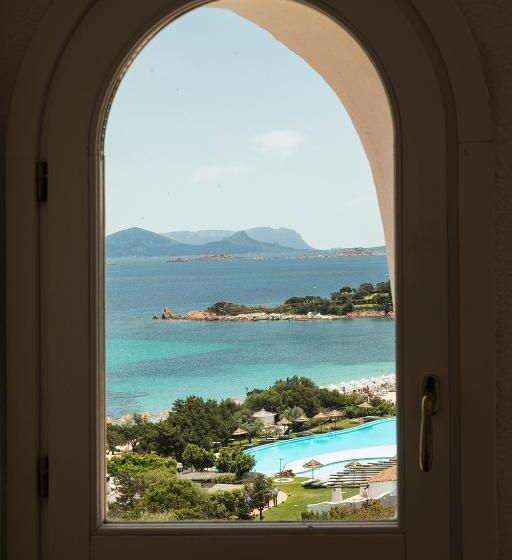 سوییت, Romazzino, A Belmond Hotel, Costa Smeralda
