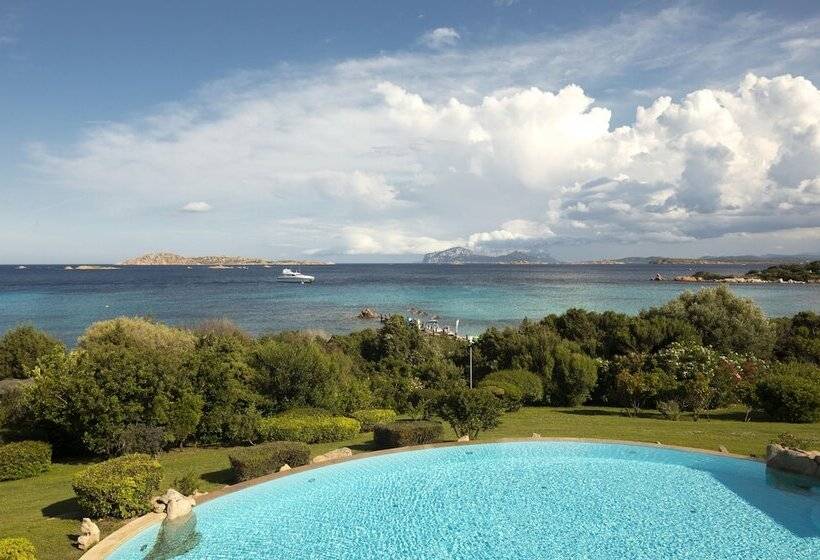 וילה בת 5 חדרים, Romazzino, A Belmond Hotel, Costa Smeralda