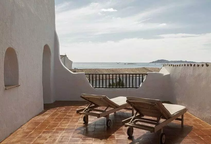 اتاق پرمیوم با چشم‌انداز دریا, Romazzino, A Belmond Hotel, Costa Smeralda