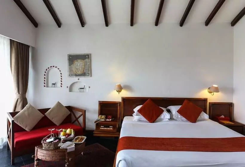 デラックスルーム, Shangri La Village Resort