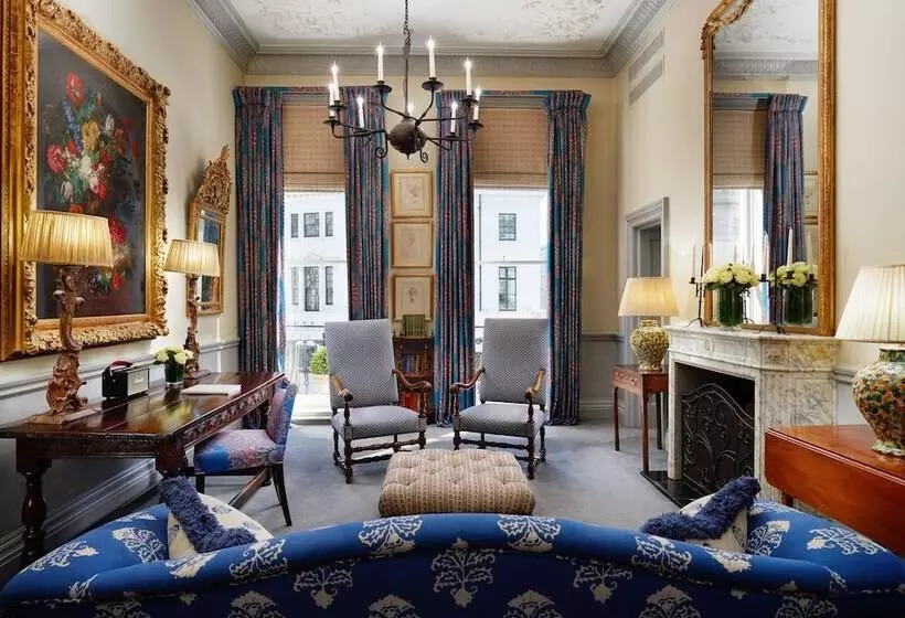 キングサイズベッドのスイートルーム, The Pelham London   Starhotels Collezione