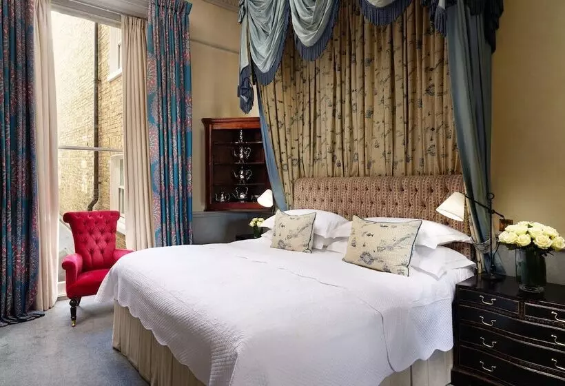 キングサイズベッドのスイートルーム, The Pelham London   Starhotels Collezione