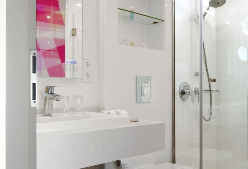 اتاق استاندارد یک نفره, Homaris West Side