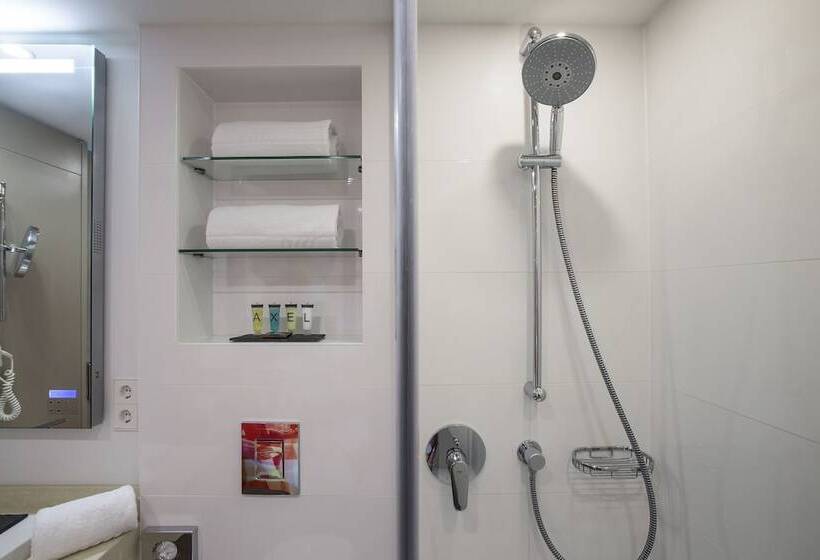 اتاق سوپریور, Homaris West Side