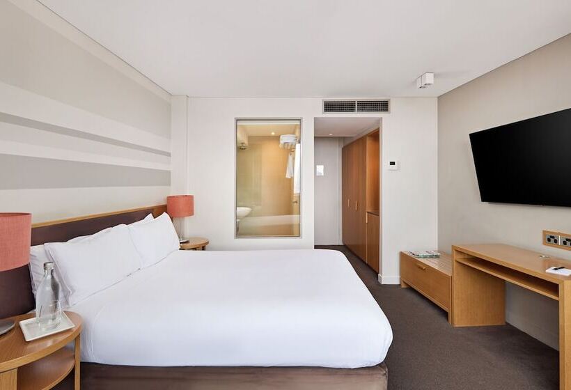 اتاق سوپریور با چشم‌انداز, View Sydney