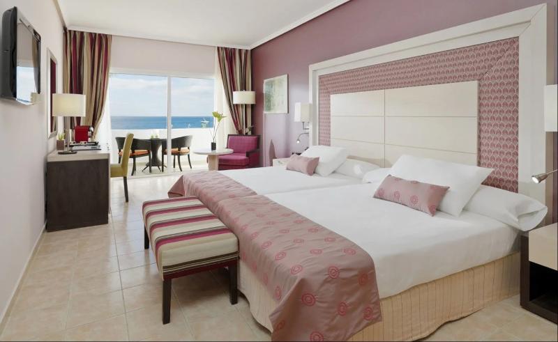 اتاق خانوادگی, View Sydney