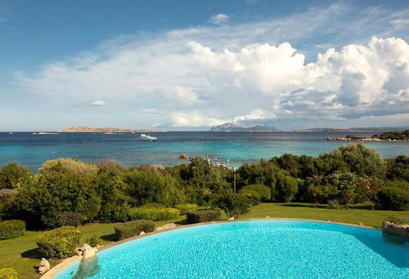 וילה בת 5 חדרים, Romazzino, A Belmond Hotel, Costa Smeralda