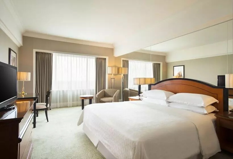 اتاق لوکس, Sheraton Surabaya Hotel & Towers