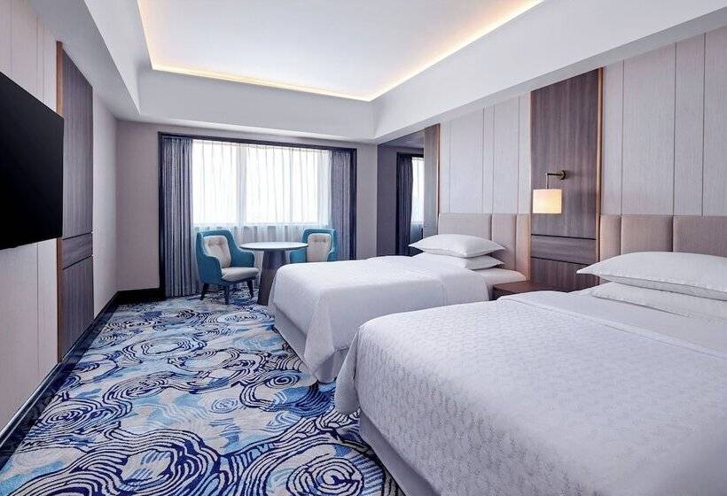 俱乐部房间, Sheraton Surabaya Hotel & Towers