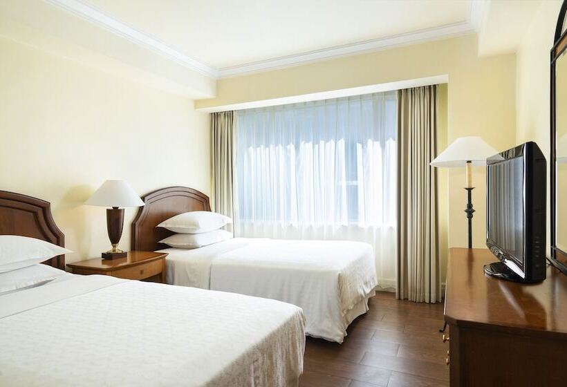 Апартаменты 2 Спальни, Sheraton Surabaya Hotel & Towers