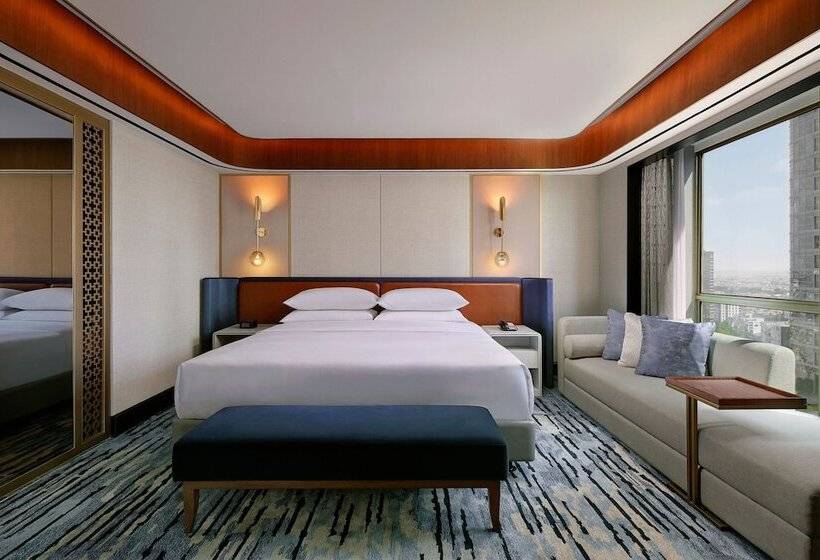 皇家套房, Sheraton Surabaya Hotel & Towers