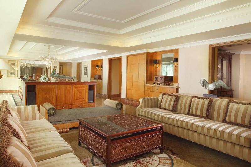 Президентский Люкс, Sheraton Surabaya Hotel & Towers