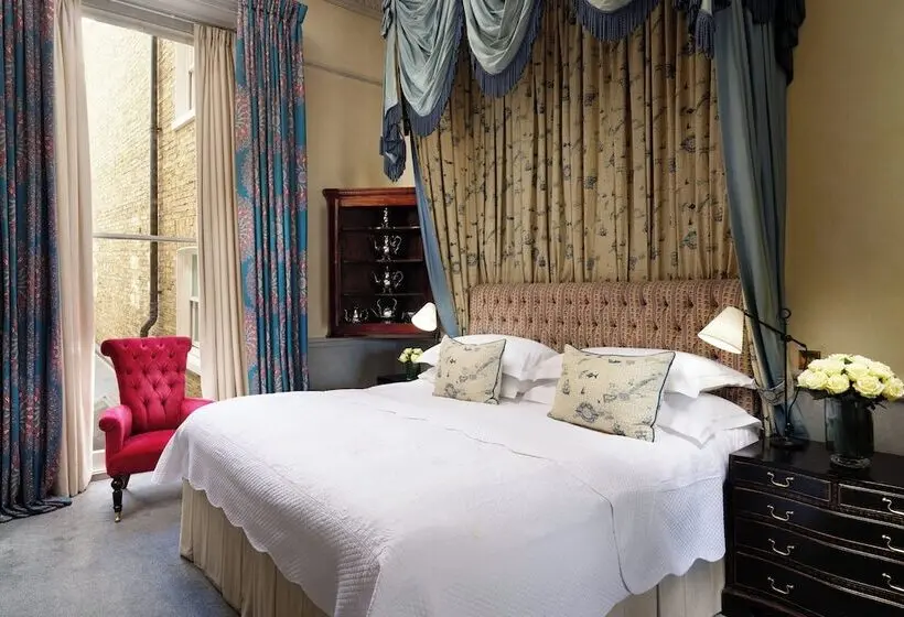 キングサイズベッドのスイートルーム, The Pelham London Starhotels Collezione