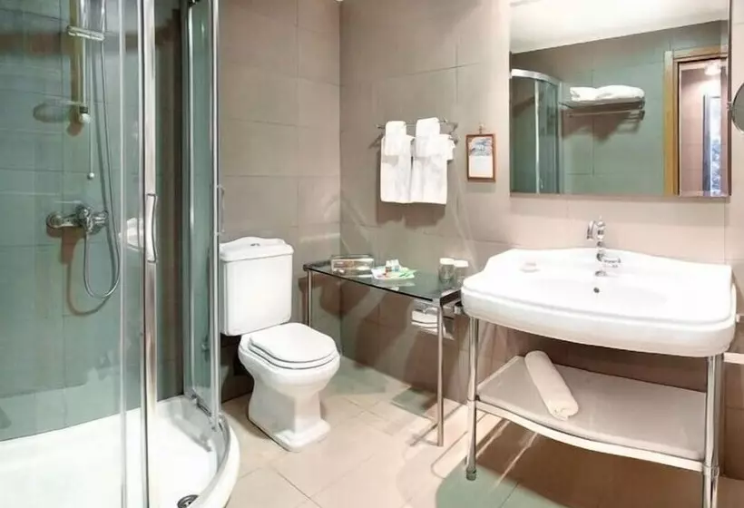 اتاق استاندارد یک تخته با چشم‌انداز شهر, Domotel Xenia Volos