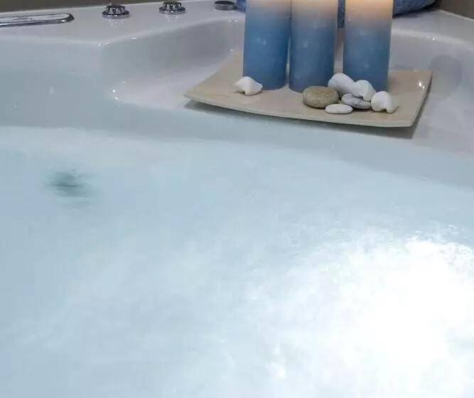 سوئیت پرزیدنت, Domotel Xenia Volos
