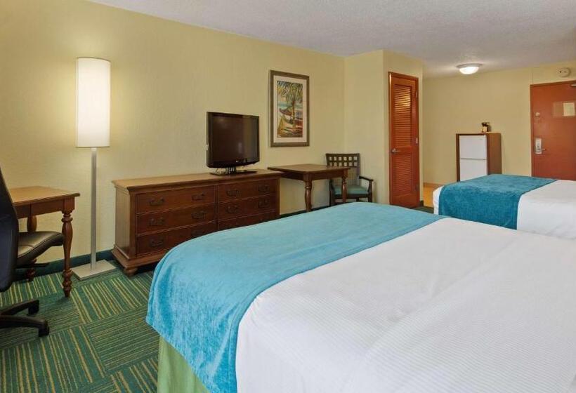 장애인을 위한 퀸사이즈 스탠다드 룸, Best Western Aku Tiki Inn