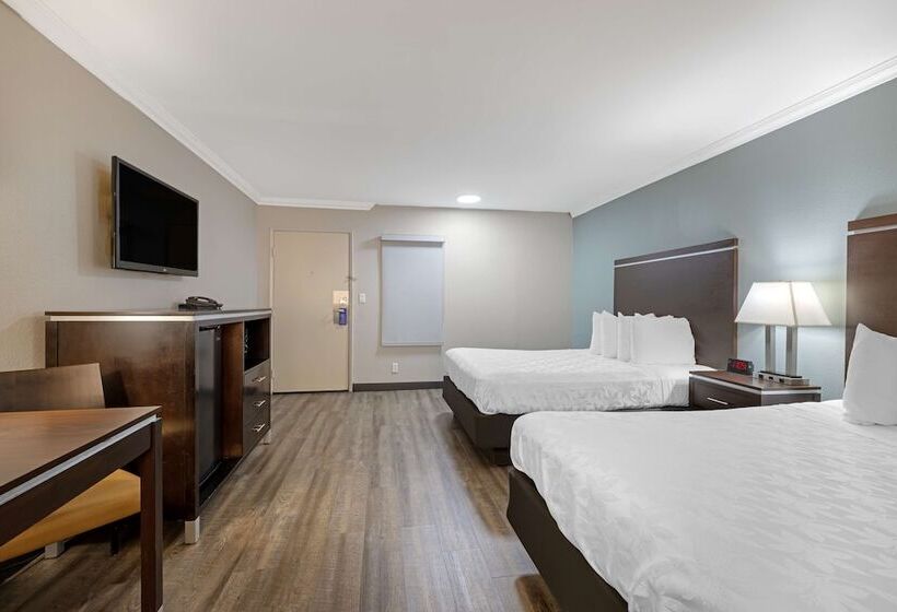 ２ダブルベッドのスタンダードルーム, Best Western Courtesy Inn Hotel   Anaheim Resort At The Park