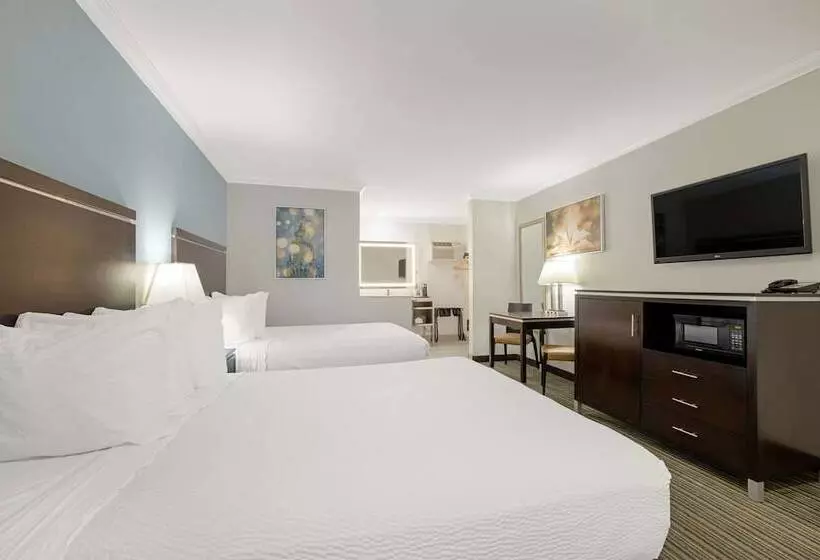 Standard-huone 2 Parivuodetta, Best Western Courtesy Inn Hotel Anaheim Resort At The Park